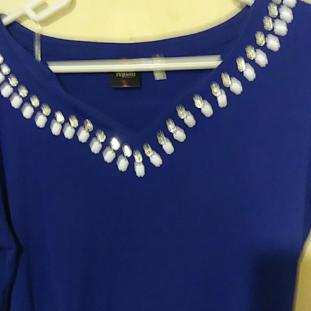 Blue Top - Picture 2 of 3